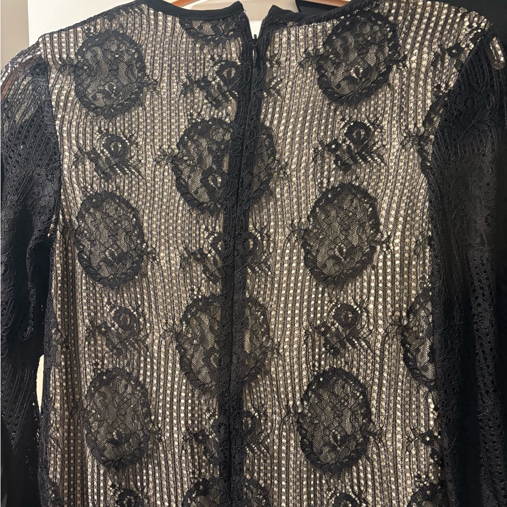 Elliatt black and tan lace dress - Picture 6 of 9